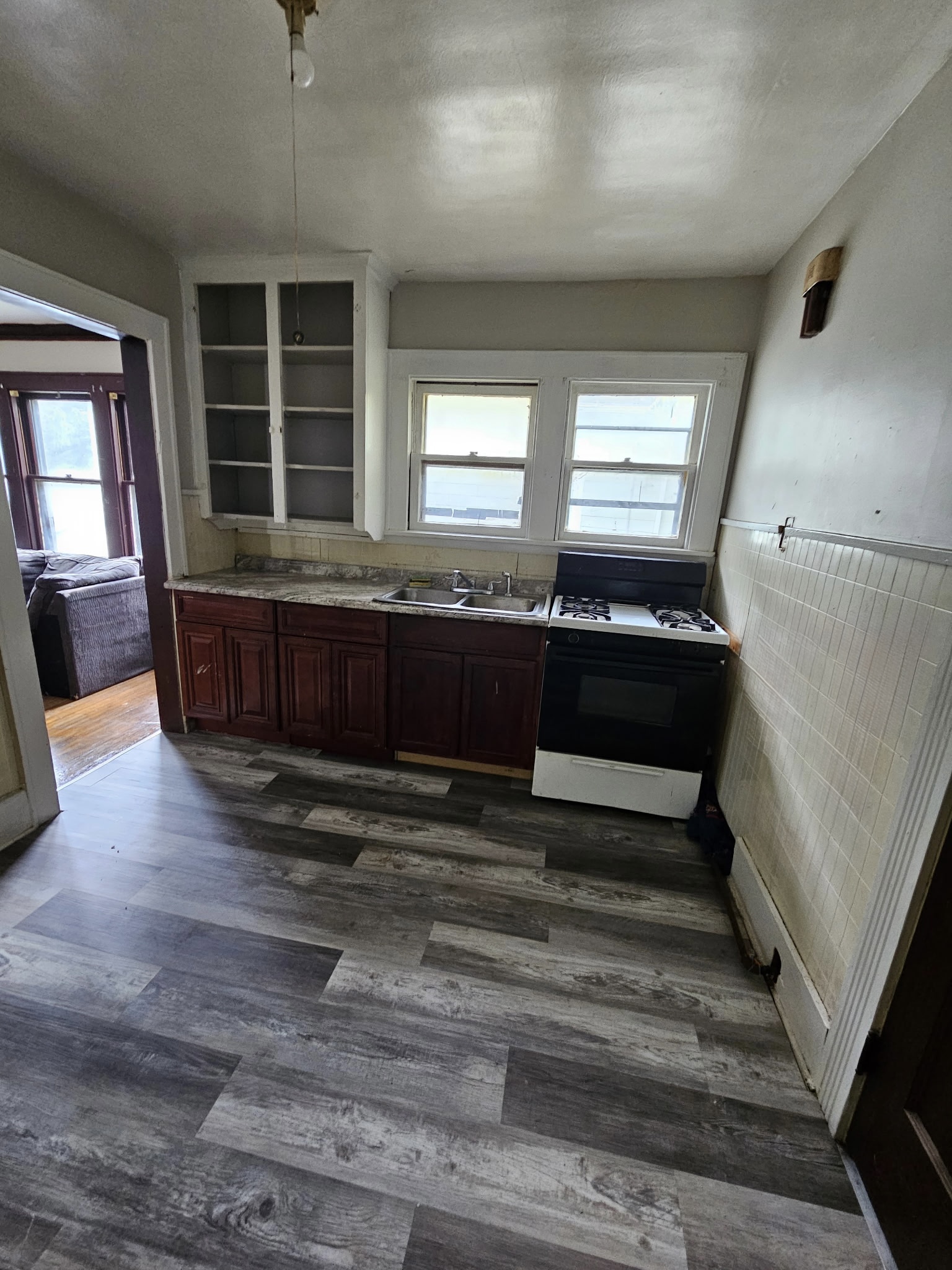 747 Chili Avenue