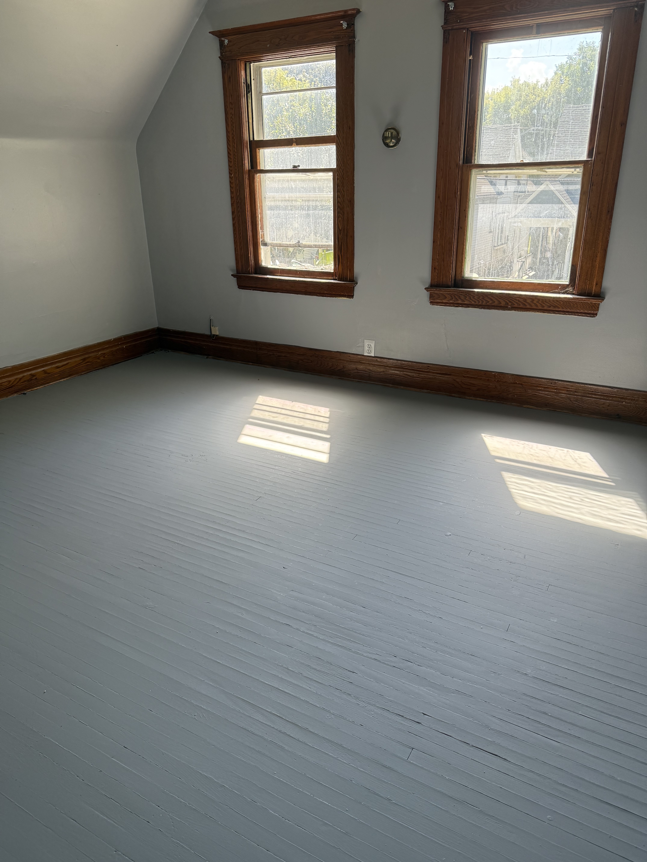 452 Bernard Street - 1